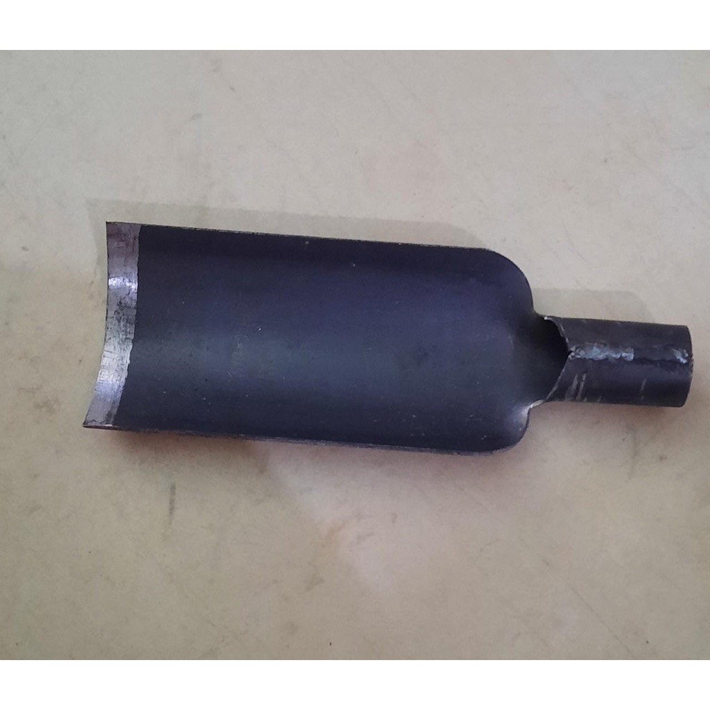 Xẻng đào đất lỗ tròn, cúp gấp đất