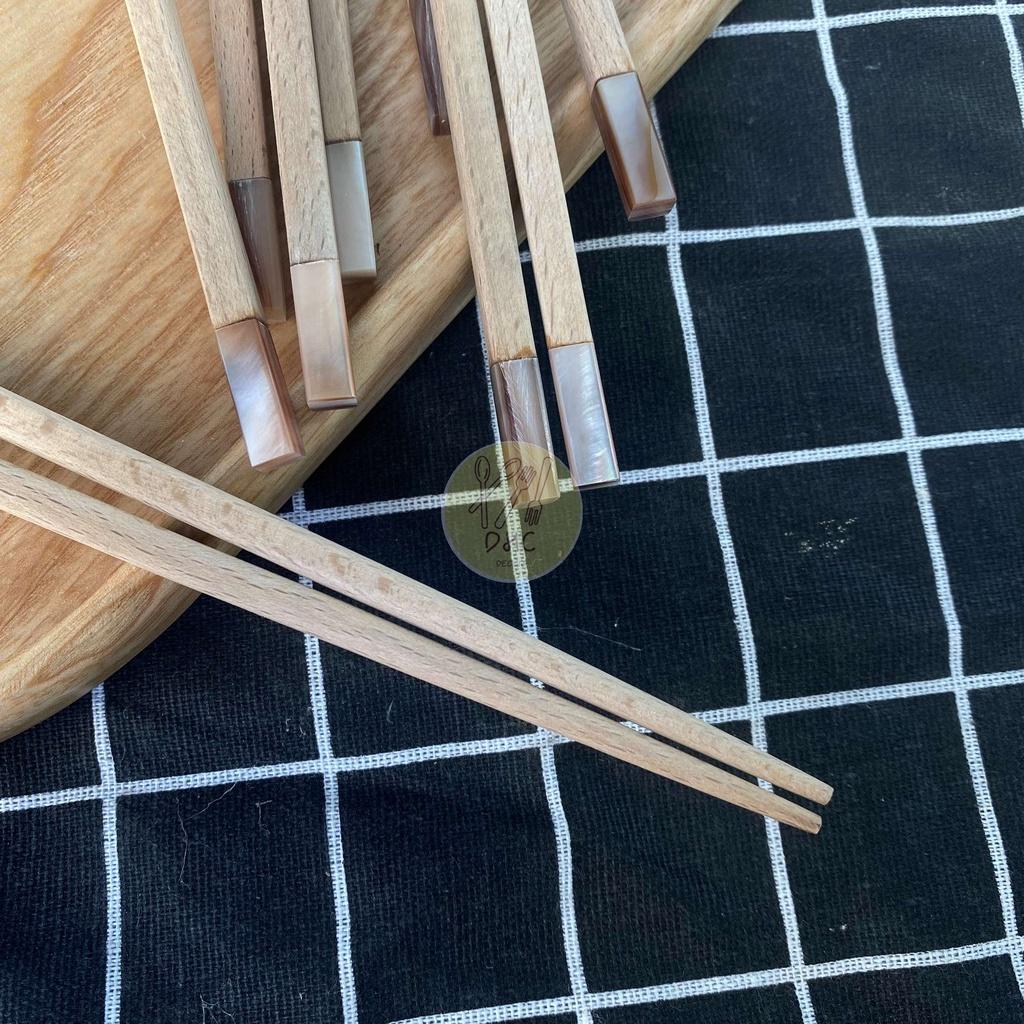 Đũa gỗ Beech gắn trai Hồng vuông 23cm siêu sạch - Hàng đẹp - Đũa gỗ Cao Cấp
