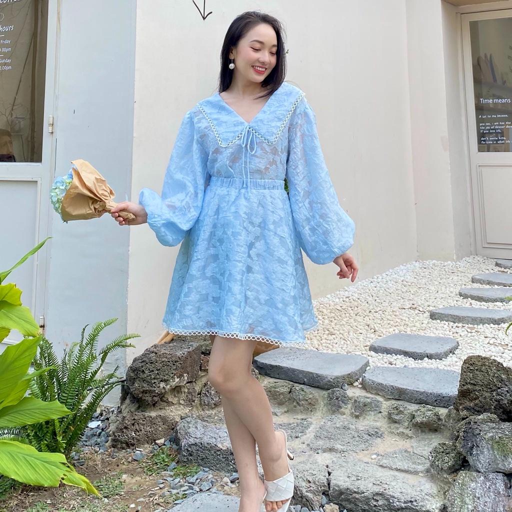 KIOBI - Váy Andrea form mini cơ bản, tùng xòe viền ren, lưng thun dây kéo, vải organza thêu xanh nhạt - KIV2112143X