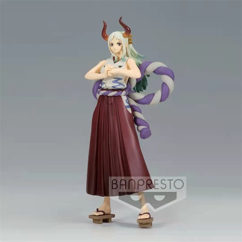 Mô hình chính hãng yamato dxf film red - ONEPIECE