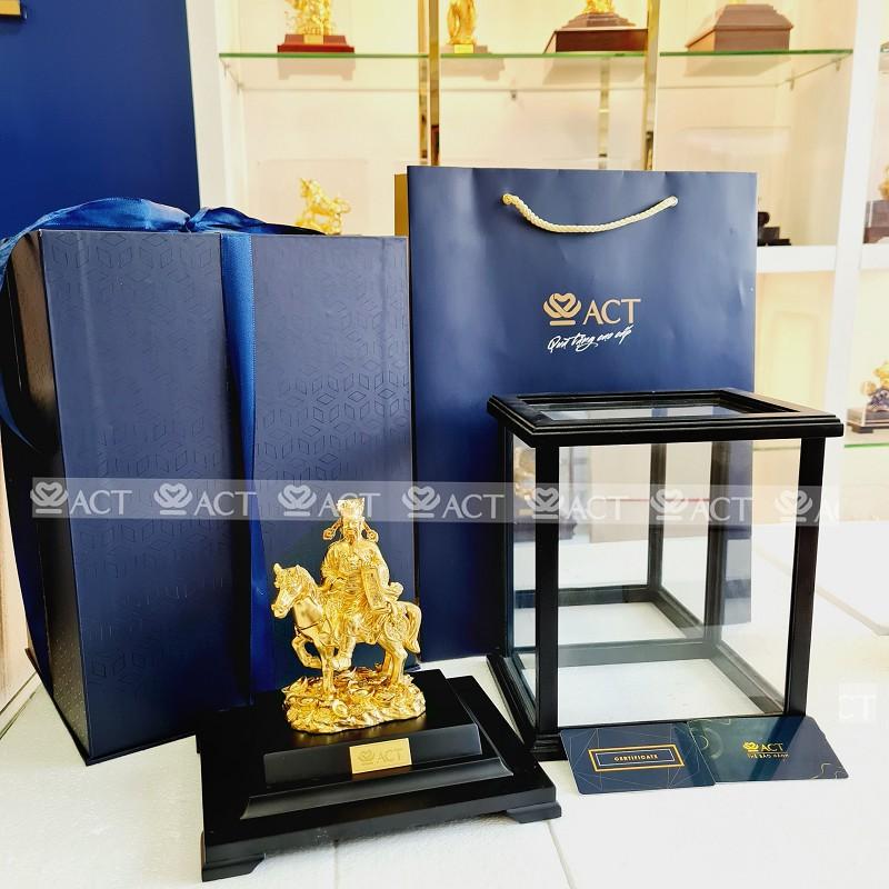 TƯỢNG THẦN TÀI DÁT VÀNG