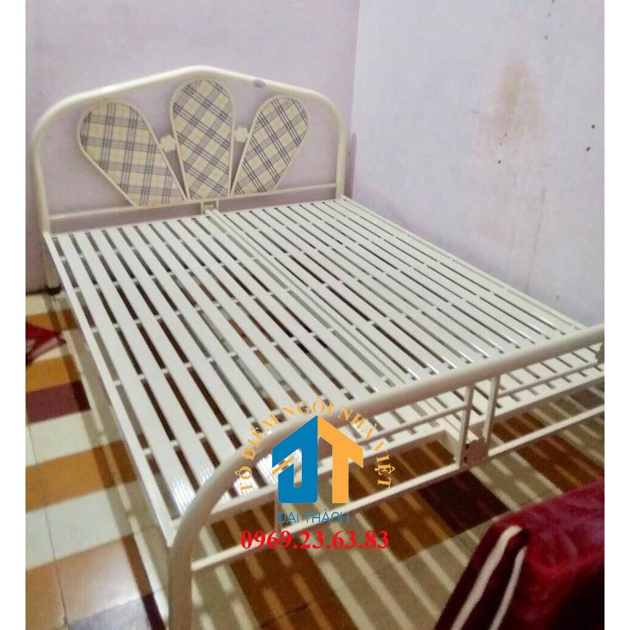 Giường sắt kiểu tròn cách điệu 1m4 dài 2m