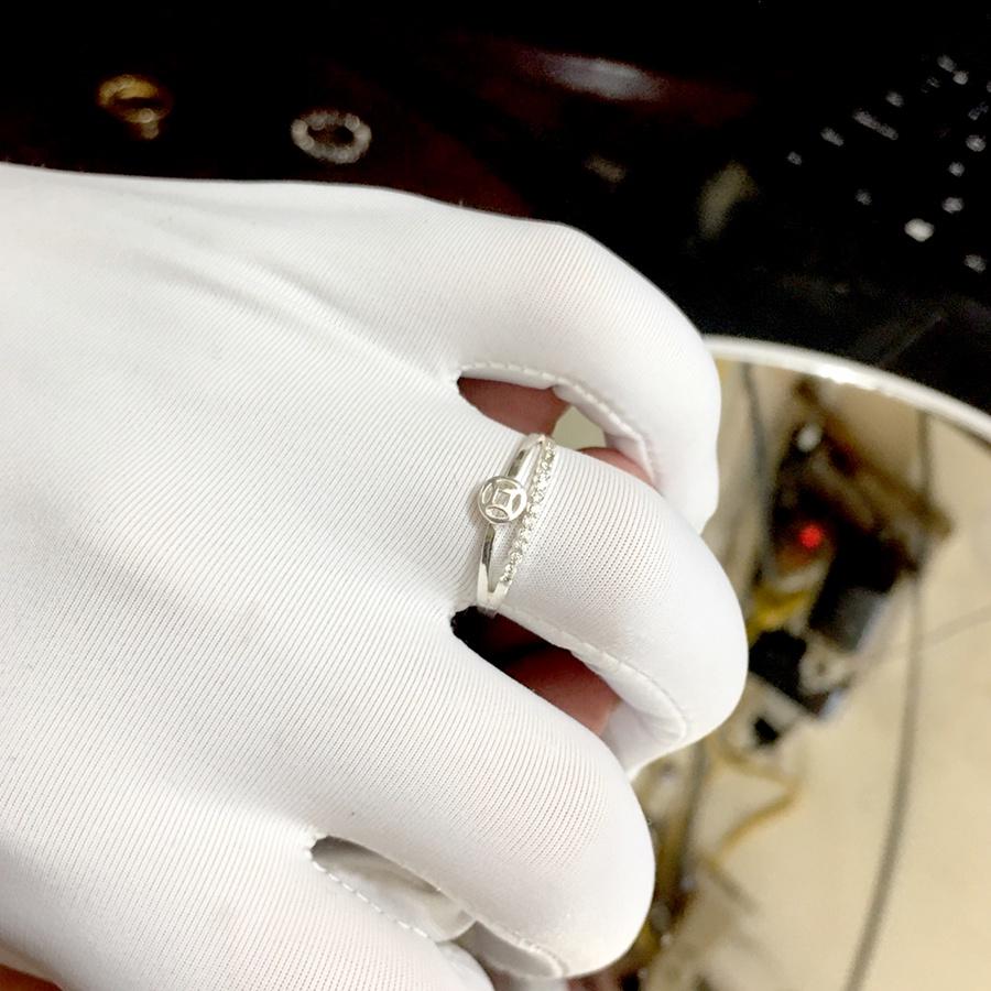 Hình ảnh Nhẫn nữ kim tiền bản nhỏ chất liệu bạc ta đính đá Cubic trang sức Bạc Quang Thản – QTNU.TN104