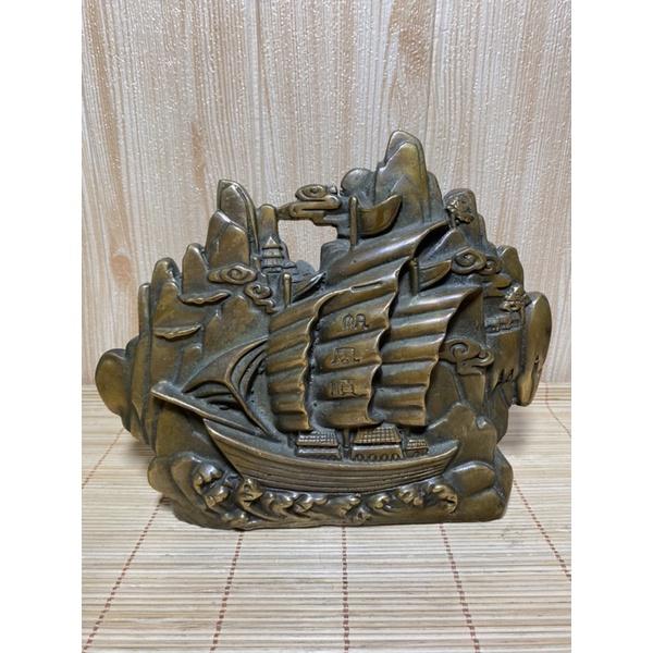 Thuyền buồm bằng đồng