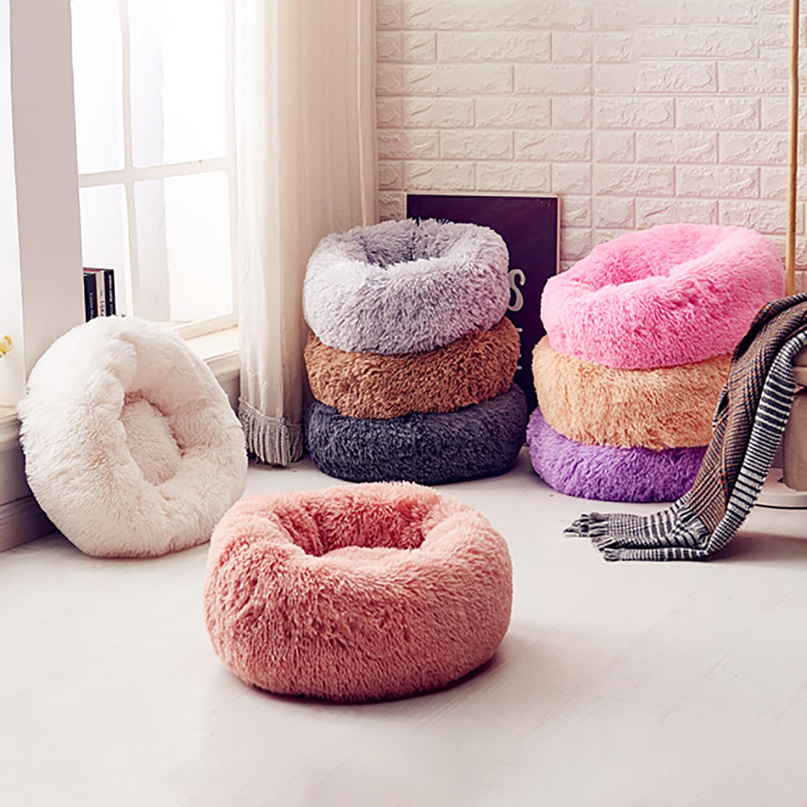 Giường cho thú cưng, thiết kế tròn mềm mại với lớp hoàn thiện giả lông và đáy chống trượt