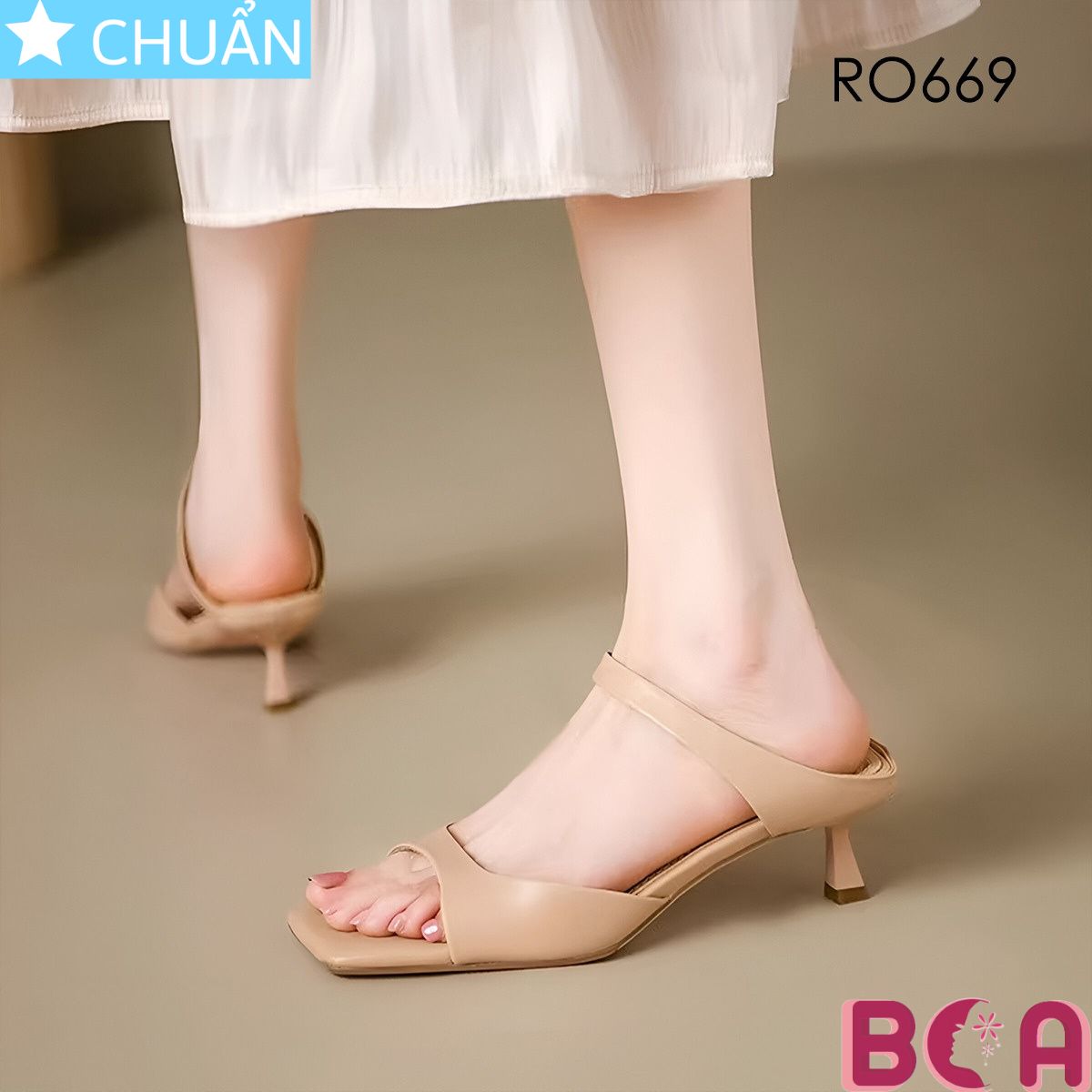 Giày hở mũi nữ cao gót 4 phân RO669 ROSATA tại BCASHOP thoải mái, đơn giản nhưng tôn chân và sang trọng, tinh tế