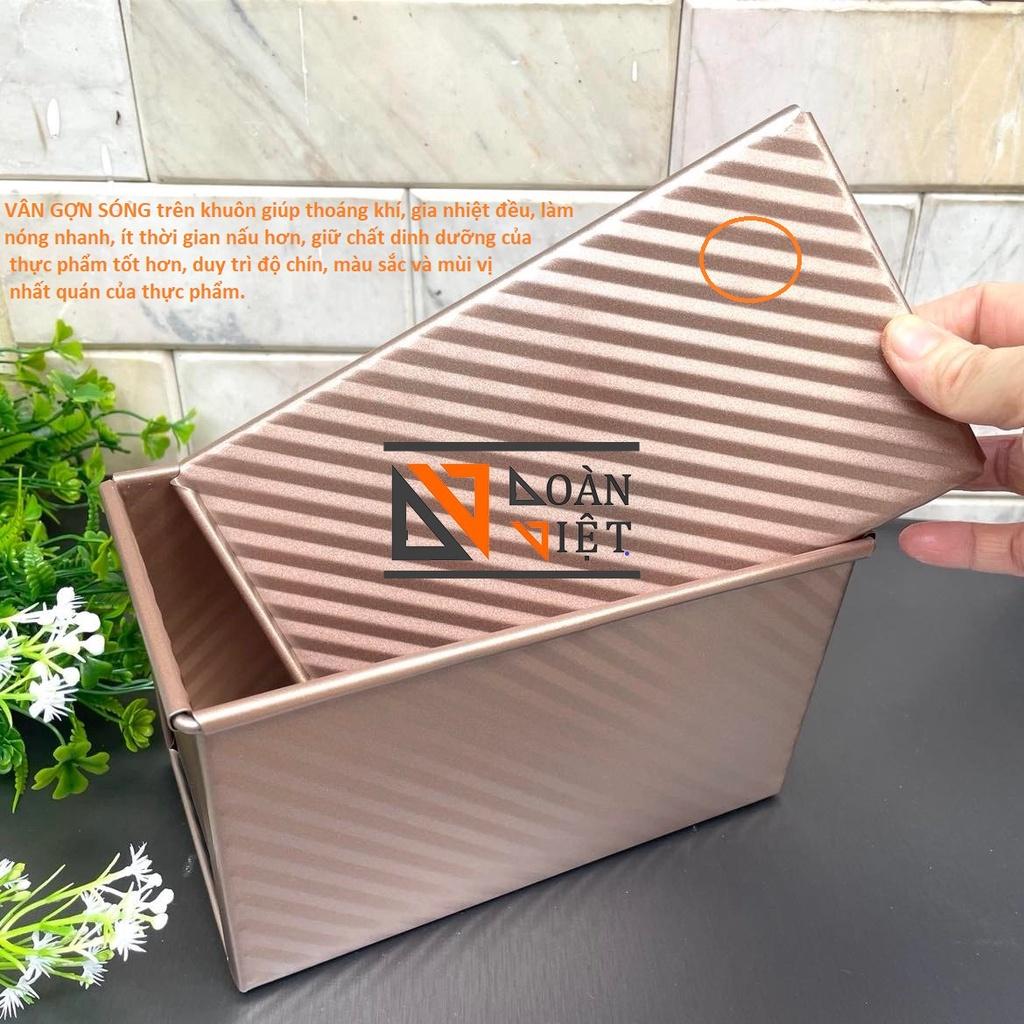 BÁNH MÌ SANDWICH vân GỢN SÓNG mẫu mới SIÊU ĐẸP CAO CẤP. Khuôn bánh mì gối Thép CARBON chống dính màu VÀNG SANG TRỌNG