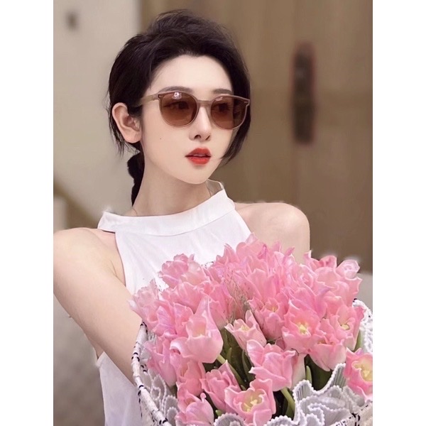 Kính hót gấp gọn có túi đựng xịn xò sang trọng ,phù hợp cho cả nam và nữ