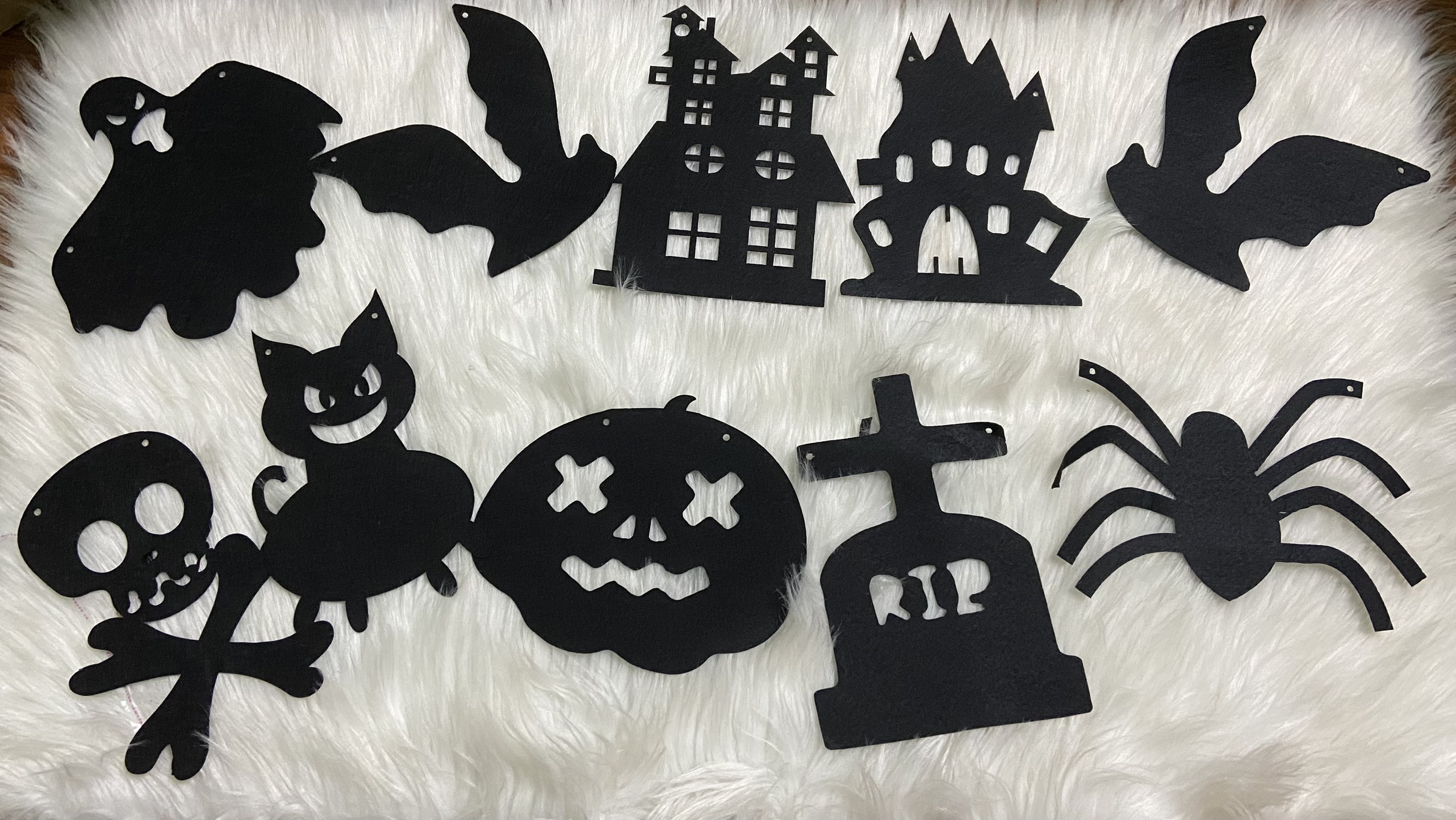 Bộ trang trí haloween trên tường