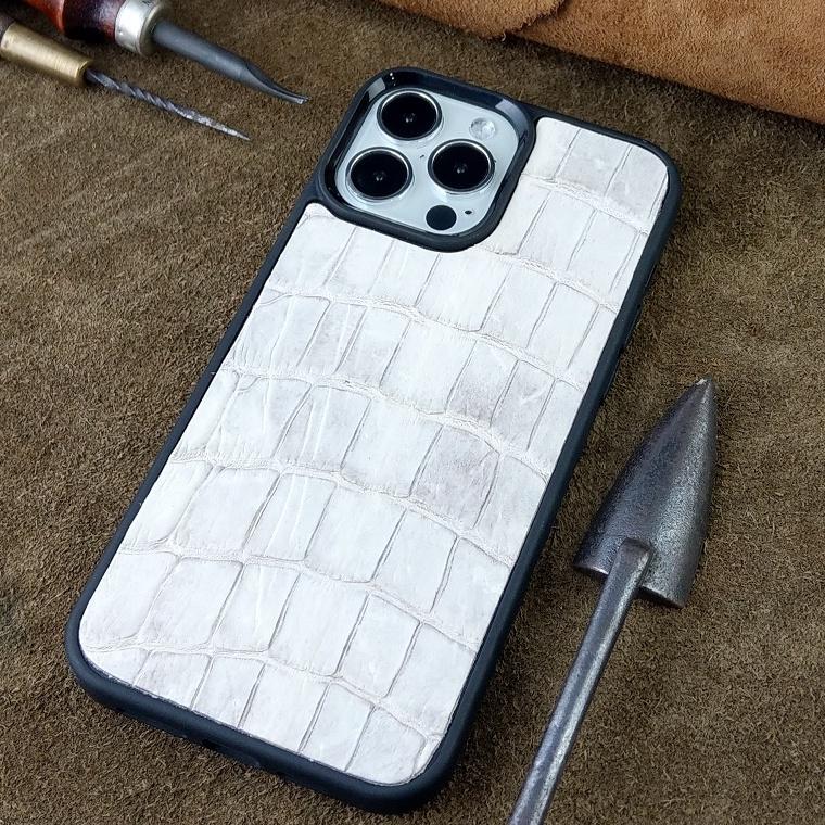 Ốp Lưng cho iphone 13 pro max da cá sấu thật có gù