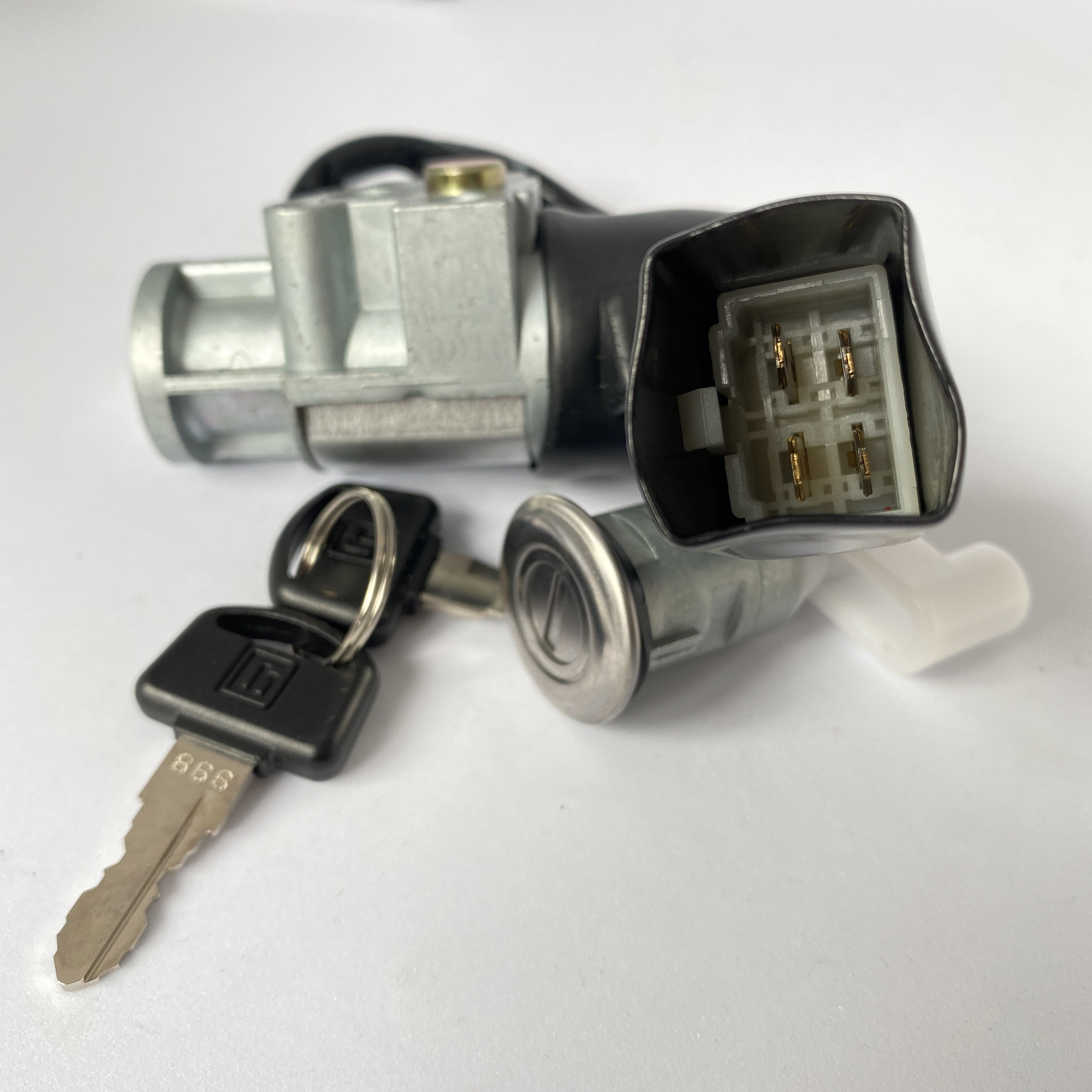 Ổ Khóa 2 Cạnh Dành Cho Xe Máy Dream 50cc 100cc Các Đời