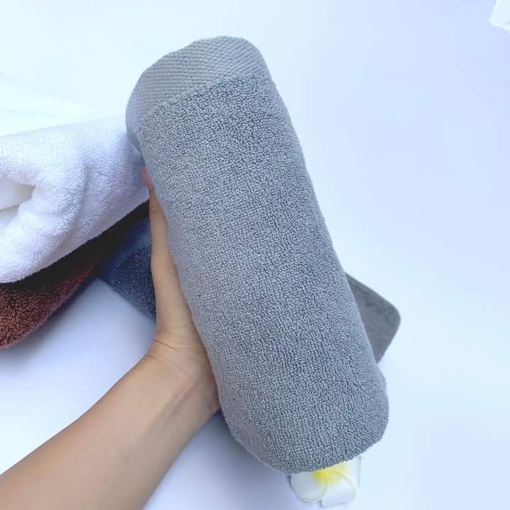 Khăn tắm cotton 100% cực kì thấm hút - Kt 70*140