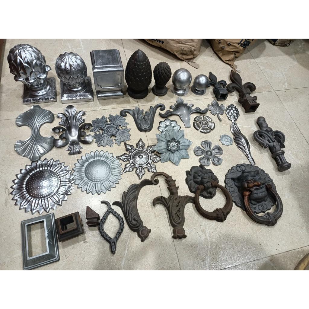 Hoa lá tôn dập cho cửa cổng, ban công