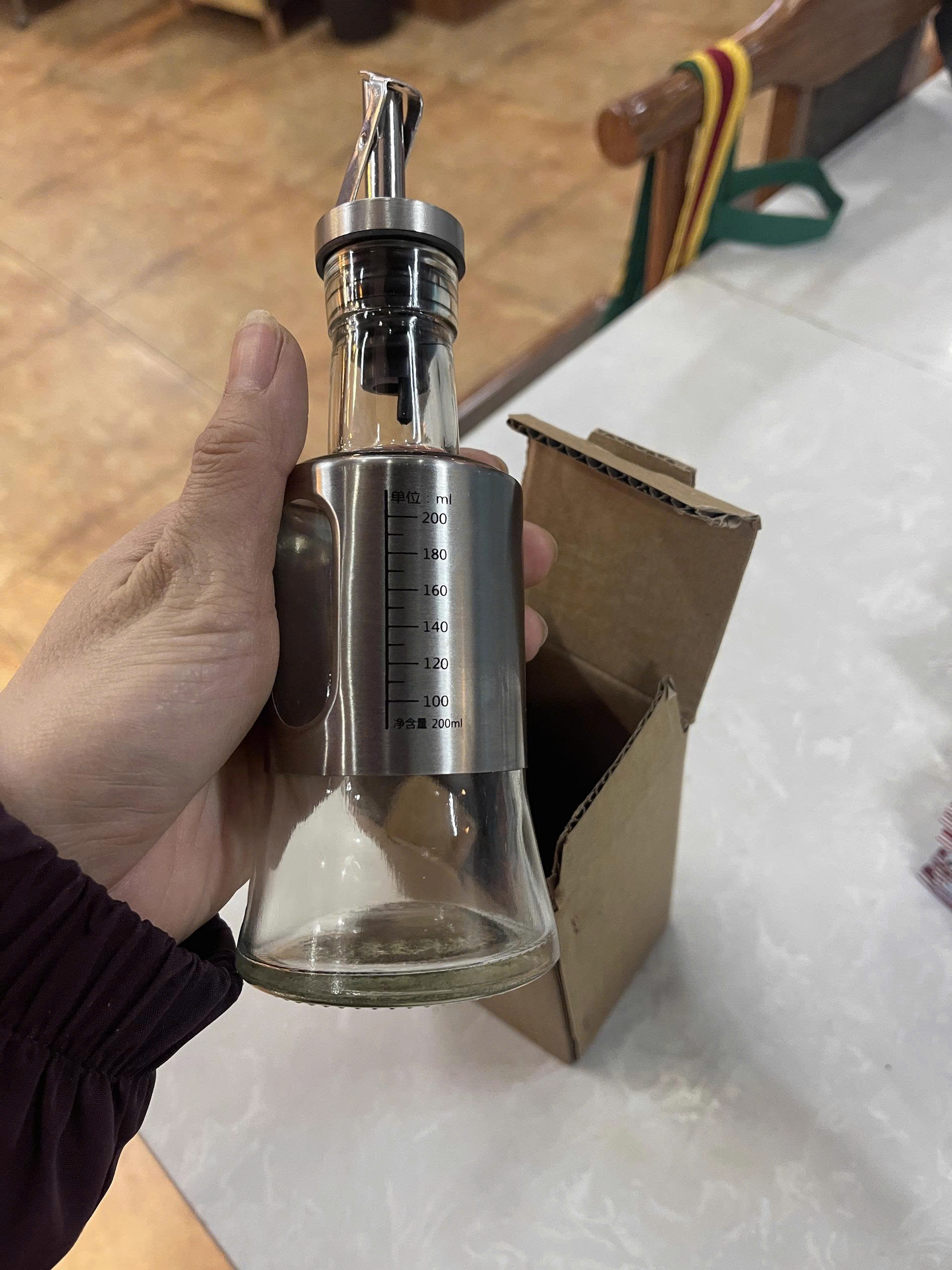Chai Đựng Dầu Ăn  , Nước Mắm 200 ML Thủy Tinh Bọc Inox Cao Cấp – Bình Rót Gia Vị Tiện Lợi