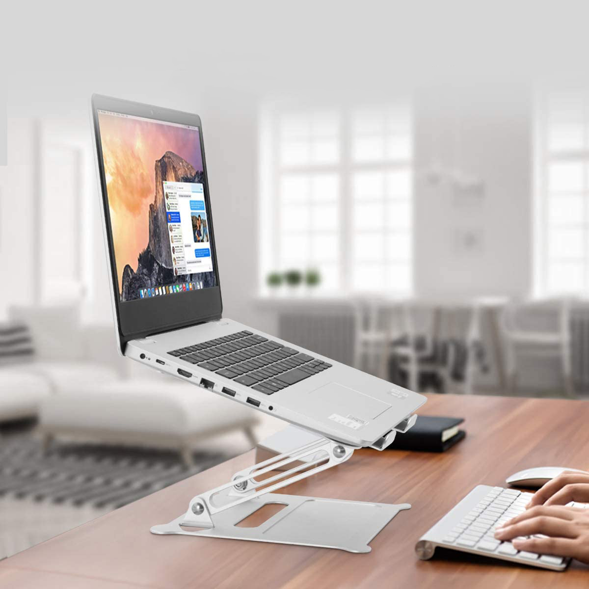 Giá Đỡ Cho Laptop, Macbook, iPad. Hợp Kim Nhôm Cao Cấp. Hai Vị Trí Điều Chỉnh. Gấp Gọn Tùy Thích. Hỗ Trợ Tản Nhiệt Chống Mỏi Cổ, Vai, Gáy. Hàng Chính Hãng Tamayoko