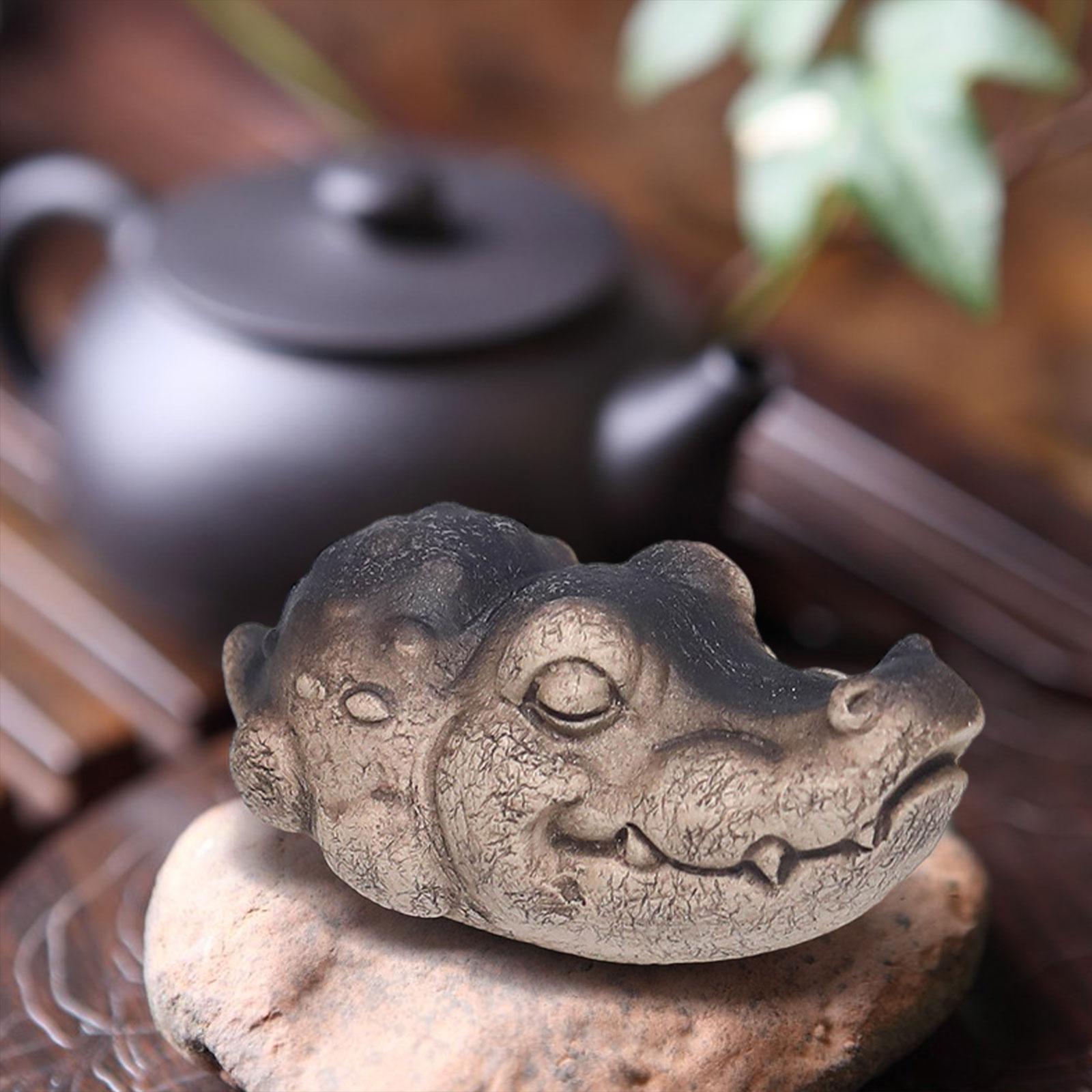 Crocodile Statue Tea Pet Figurine Small Tea Pet Ornament Craft Tabletop Ornament for Tea Decoration Tea Accessories Bookshelf