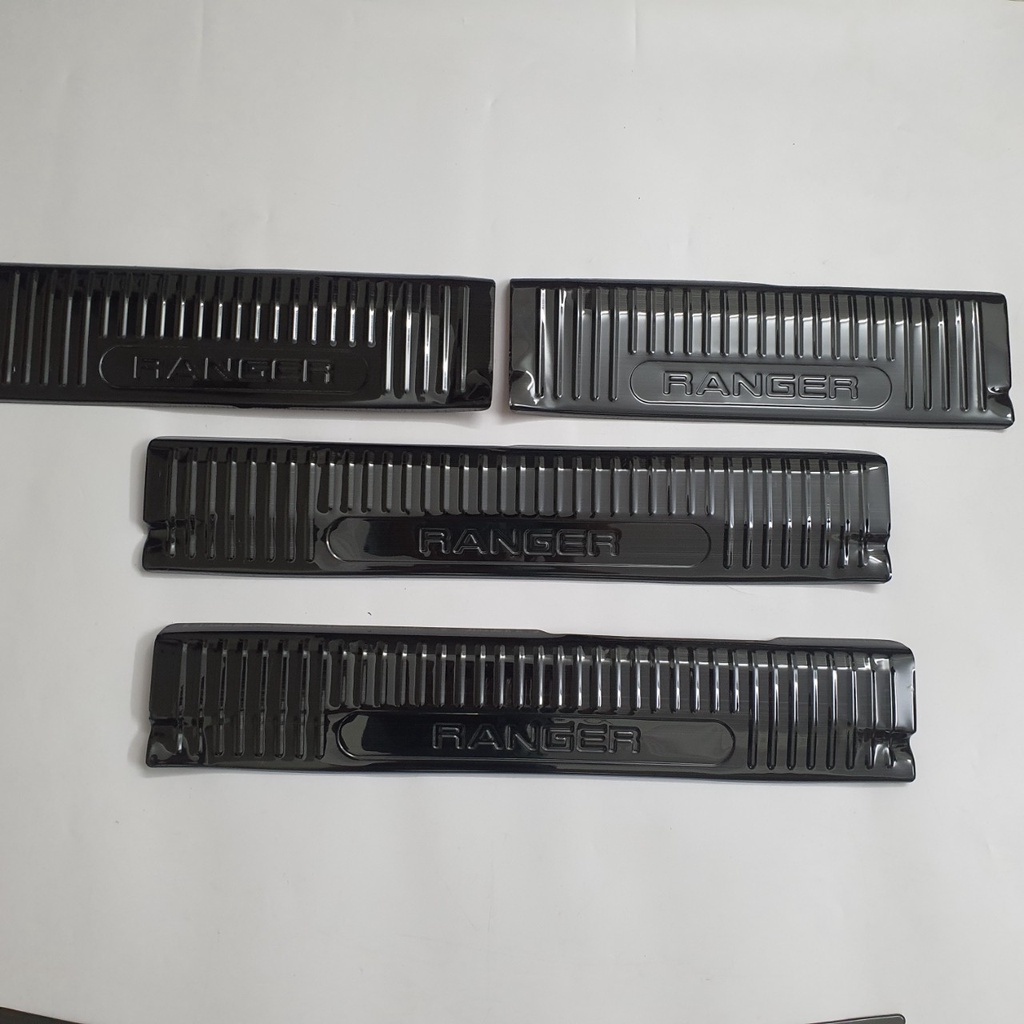 Tổng hợp phụ kiện cho xe Ford Ranger 2022 - 2023 nhựa đen, bản mới nhất