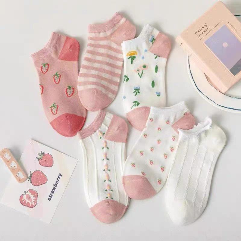 T13- Tất vớ nữ cổ ngắn dễ thương cotton hình trái dâu mỏng thoáng Urbanize - Chọn ngẫu nhiên