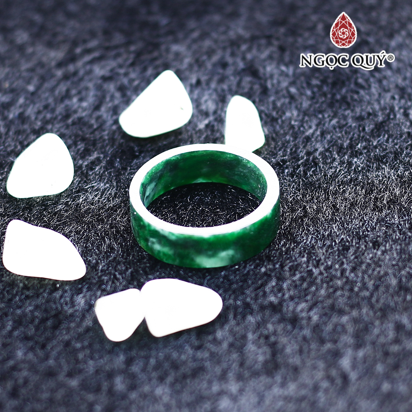 Nhẫn cẩm thạch sơn thủy bản vuông mệnh hỏa, mộc - Ngọc Quý Gemstones