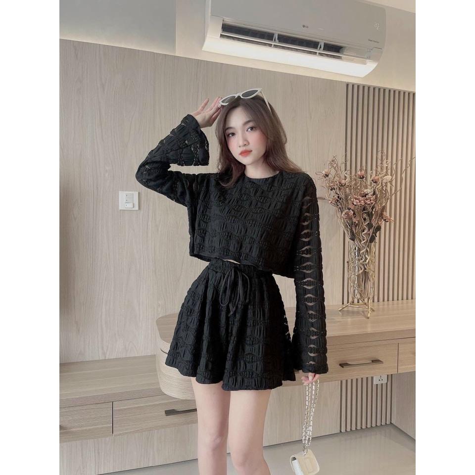 Set bộ đồ nữ áo tay dài croptop mix quần đùi ống rộng cùng tone màu đơn giản, xinh xắn dành cho các tình yêu đi chơi