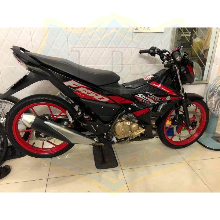 Tem rời dành cho satria fi đỏ đen chữ xám