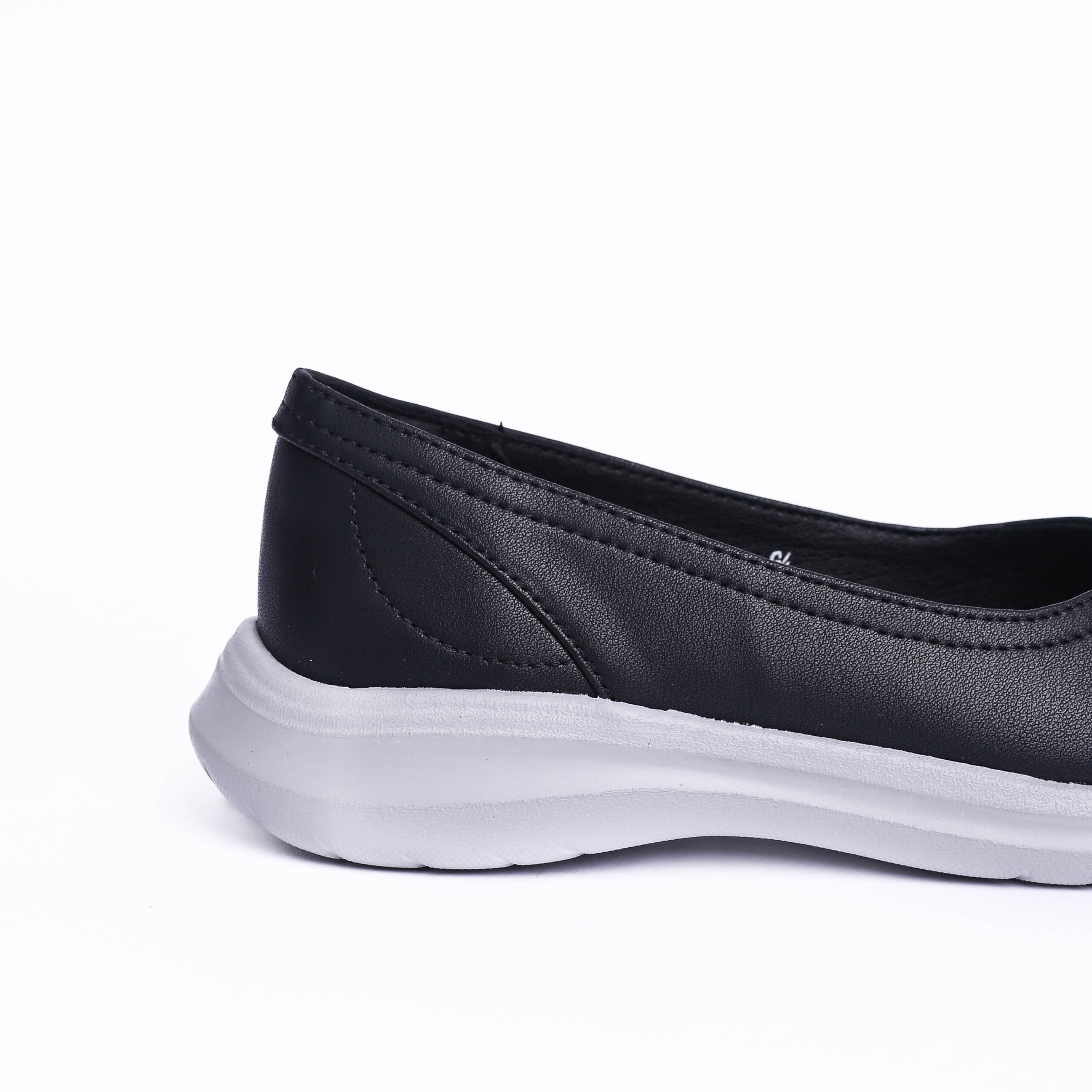 Giày Bitis Embrace nữ (size 35-39)