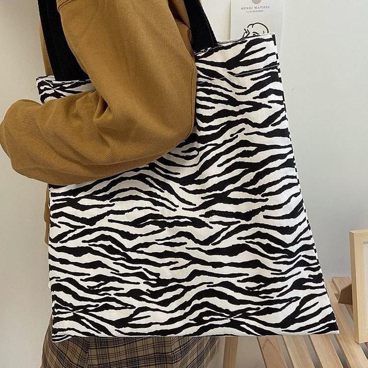 Túi tote Vải canvas họa tiết ngựa vằn Cực Hot có khóa miệng đựng vừa a4 tặng quà xinh