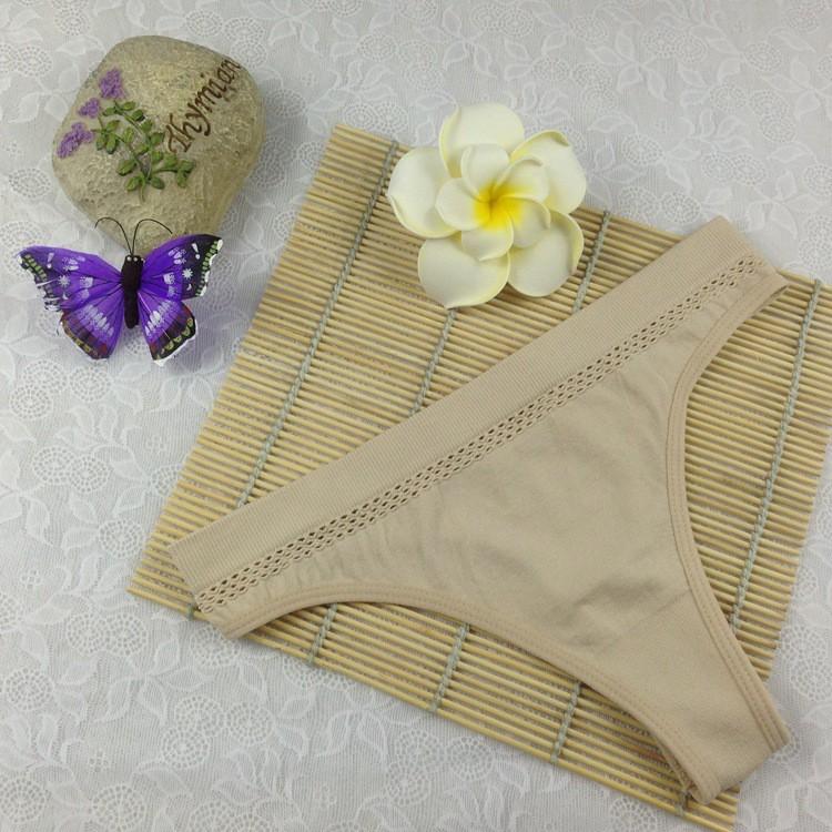Combo 3 Chiếc Quần Lọt Khe Nữ Cao Cấp Cực Sexy Phối Ren Màu Ngẫu Nhiên - Quần Lót Lọt Khe - Underwear - Mẫu Mới DNL009
