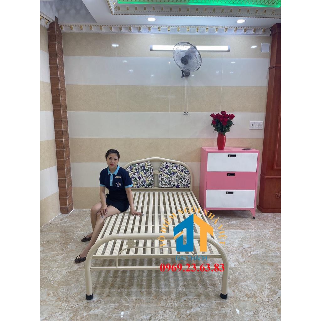 Giường sắt Đại Thành 2 người nằm
