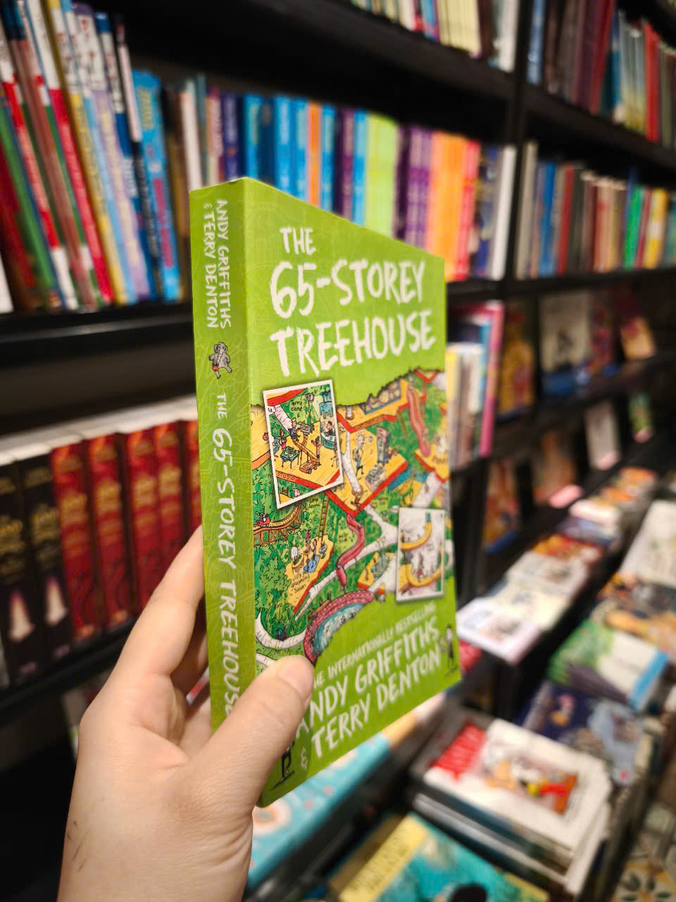 Sách - The 65-Storey Treehouse by Andy Griffiths - Sách tiếng anh bằng tiếng anh