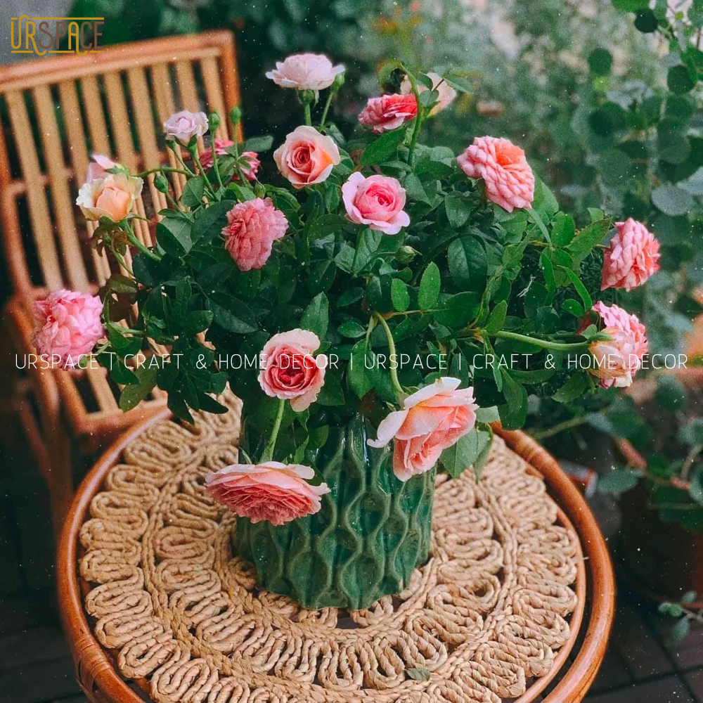 Tấm lót đĩa bình hoa URSPACE đan ngô hình tròn đường kính 35 cm