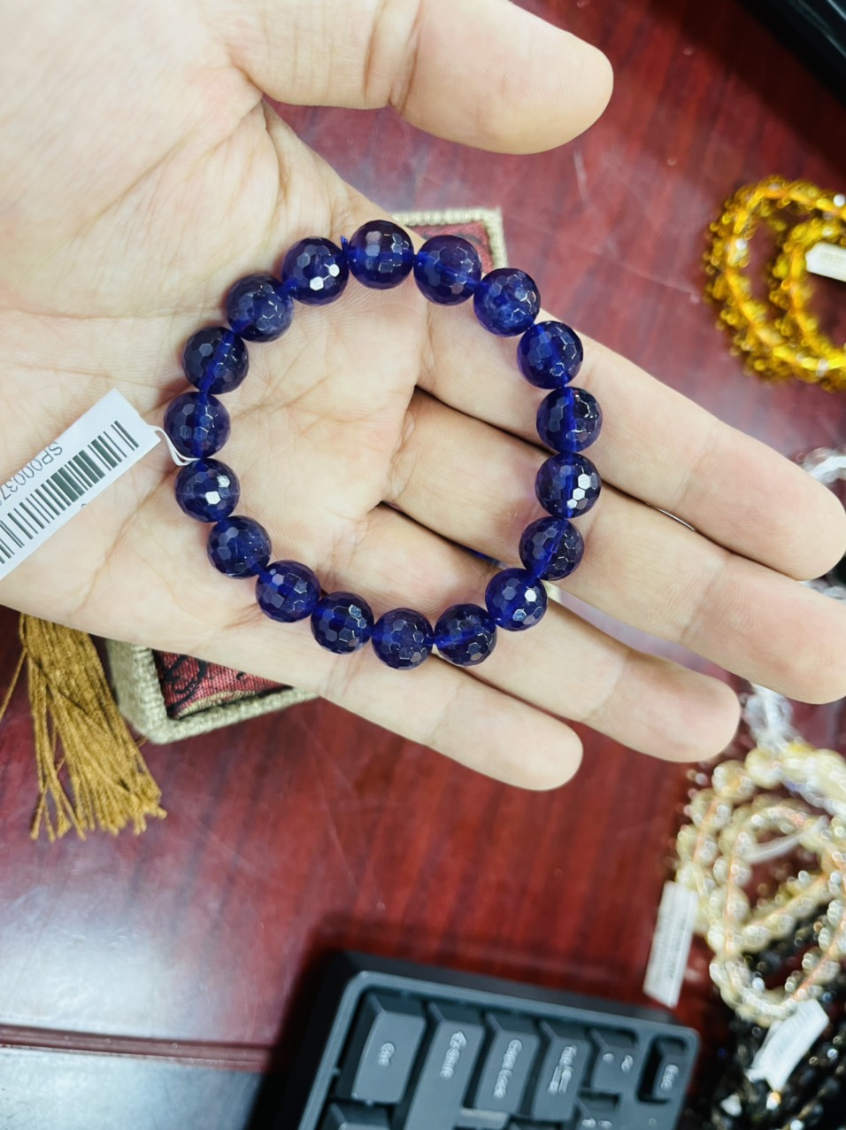 Vòng tay thạch anh tím tự nhiên đa giác 10mm