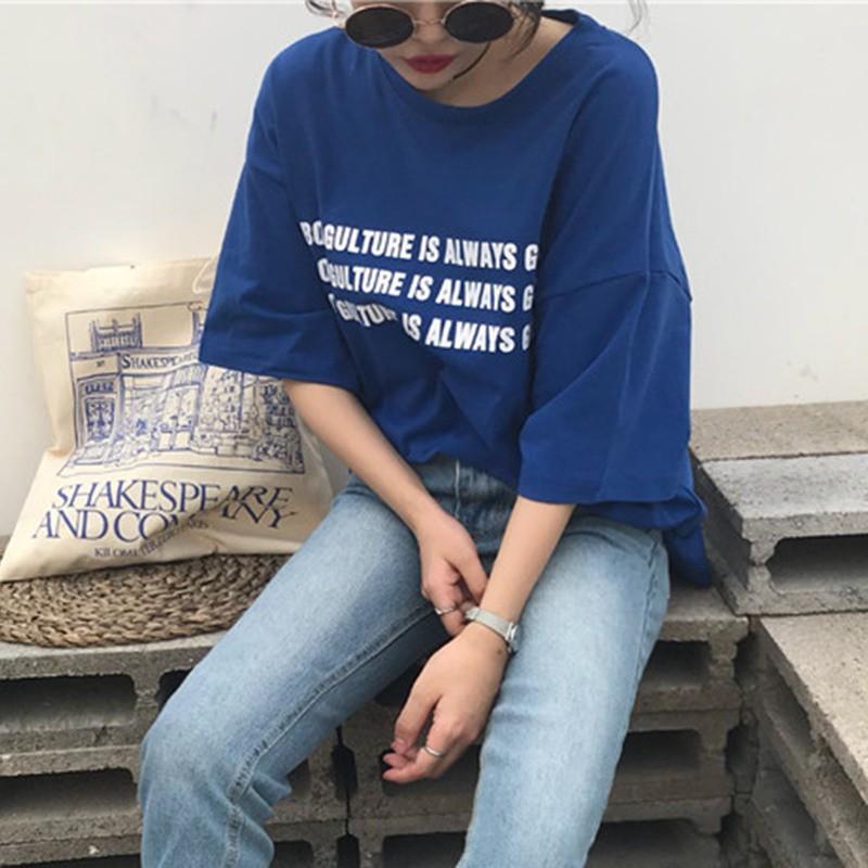 Áo thun nữ cổ tròn ngắn tay in chữ