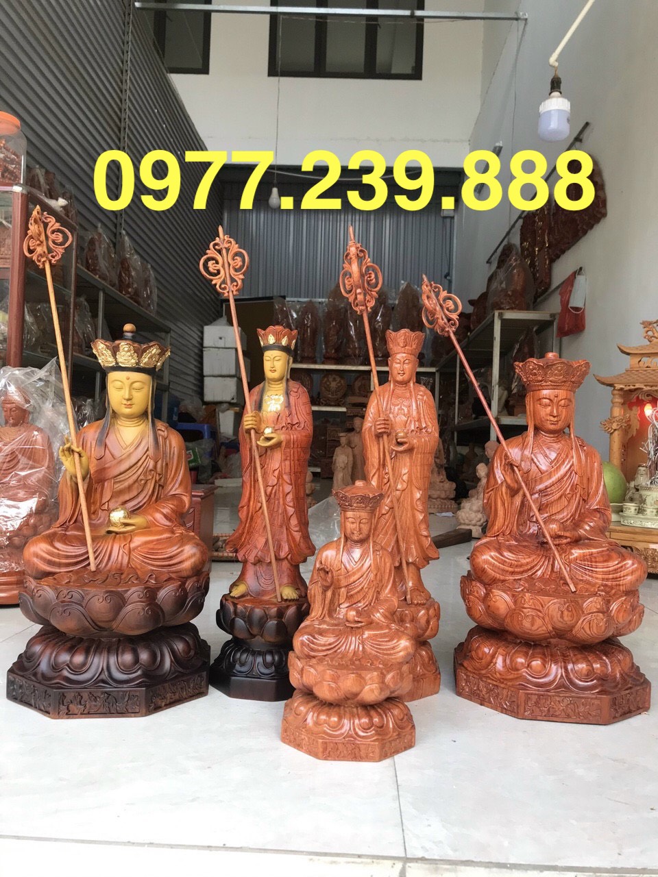 Tượng địa tạng ngồi gỗ hương 70cm