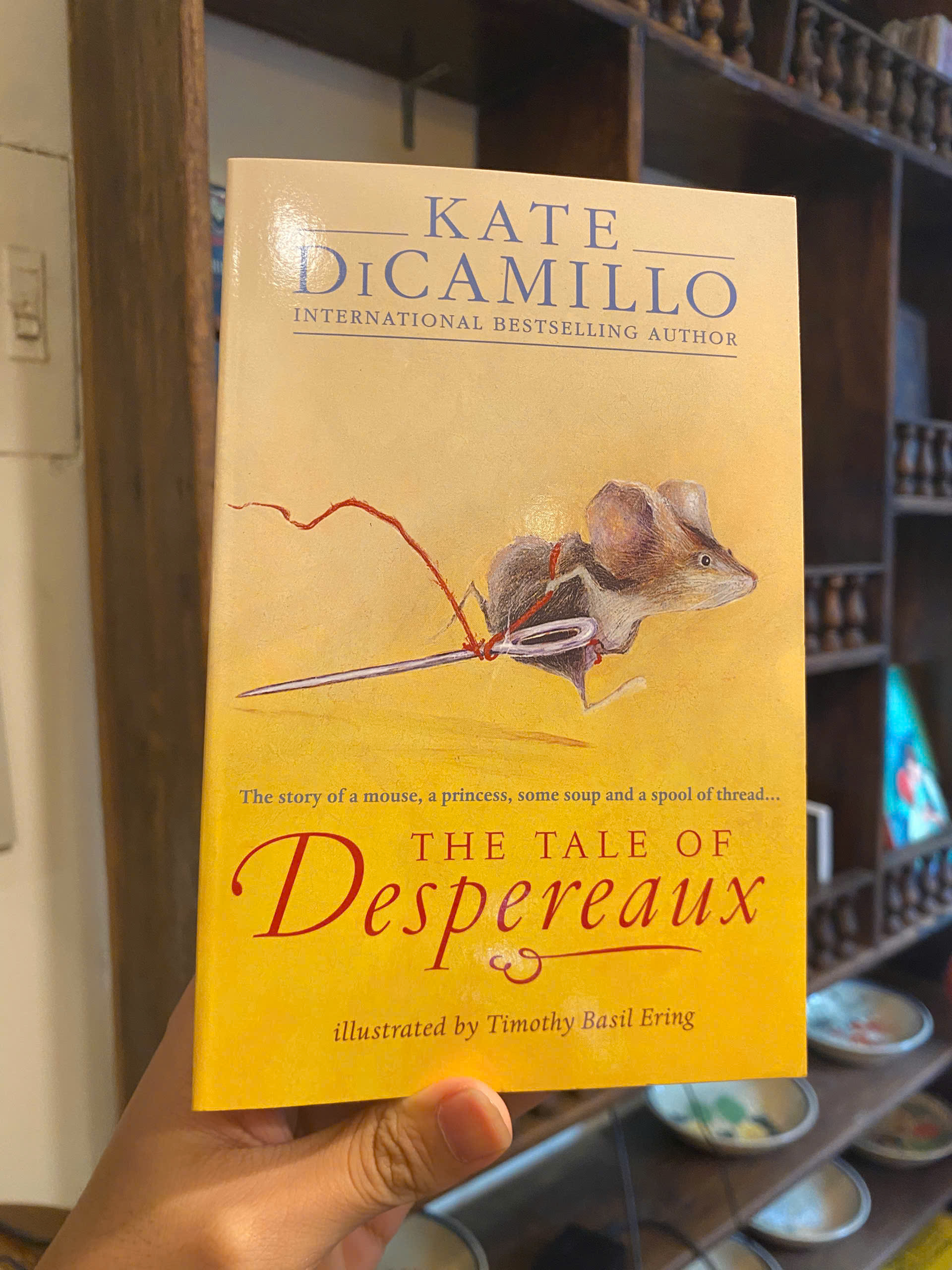 Sách - The Tale of Despereaux by Kate DiCamillo | Fantasy Fiction for Childrens / Ngoại văn
