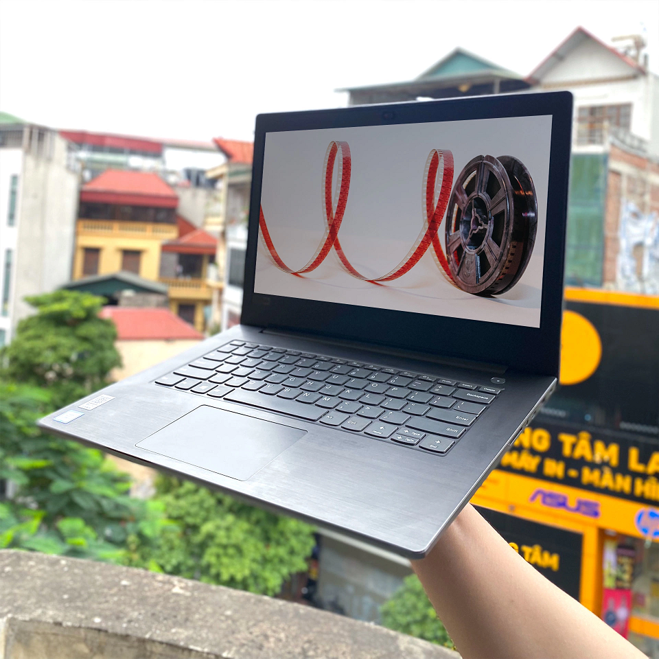 laptop Lenovo k43C ( Intell Core i3 - 8100  / Ram 8GB DDR4 / SSD NVME 256Gb / Card Intel HD Graphics 520 / Màn hình 14 inch full HD ) Mỏng nhẹ , Chạy siêu nhanh - HÀNG CHÍNH HÃNG