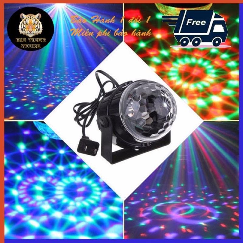Đèn led cục xoay tròn cắm điện 7 màu