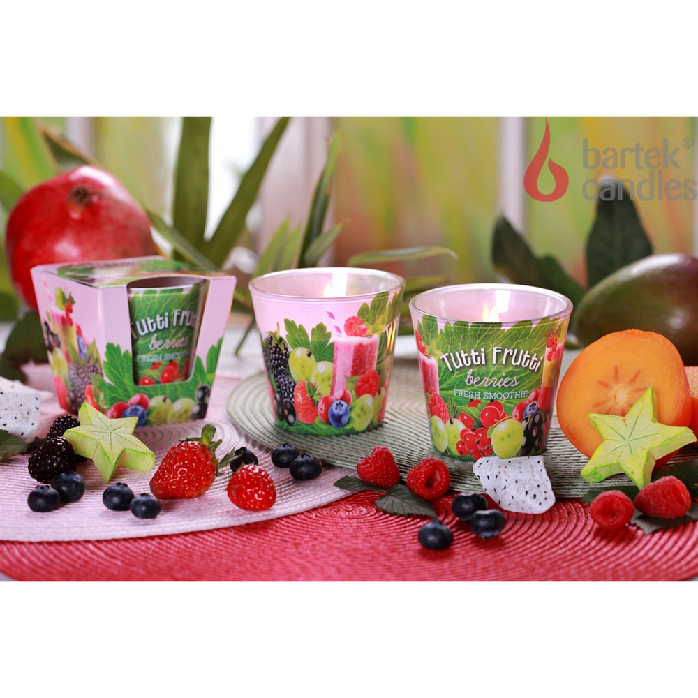 Ly nến thơm tinh dầu Bartek Tutti Frutti 115g QT1667 - trái cây rừng (giao mẫu ngẫu  nhiên)