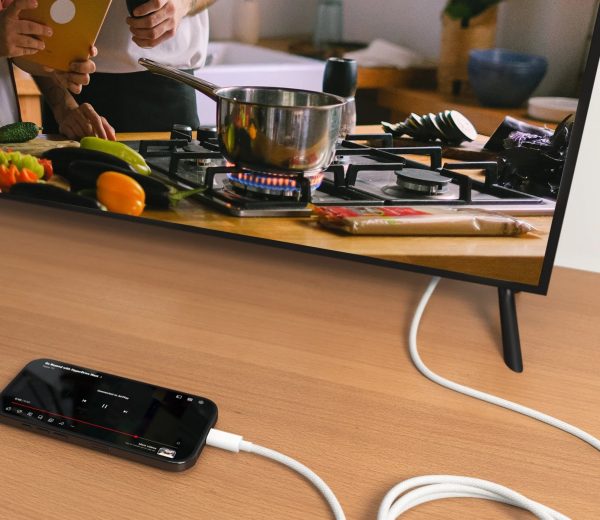 Cáp chuyển đổi HyperDrive USB-C sang HDMI 4K60HZ (8FT/2,5M) – Thiết kế bền bỉ, hàng chính hãng