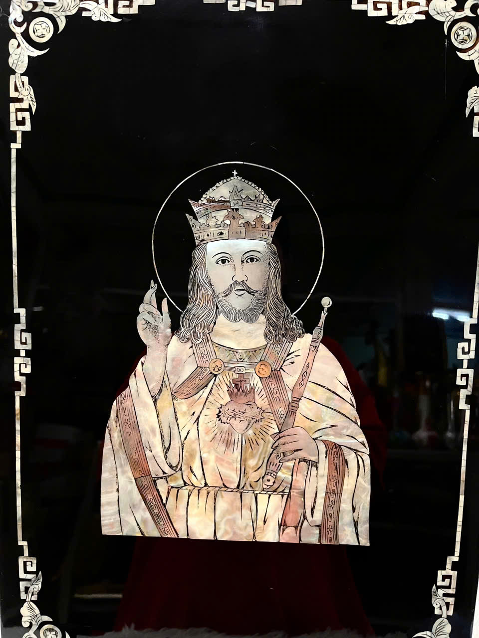 Tranh Sơn Mài - CHÚA KITÔ VUA | Khảm Cừ Cao Cấp – Ốc Chìm | Hàng Xuất Khẩu | Size 34x49 cm