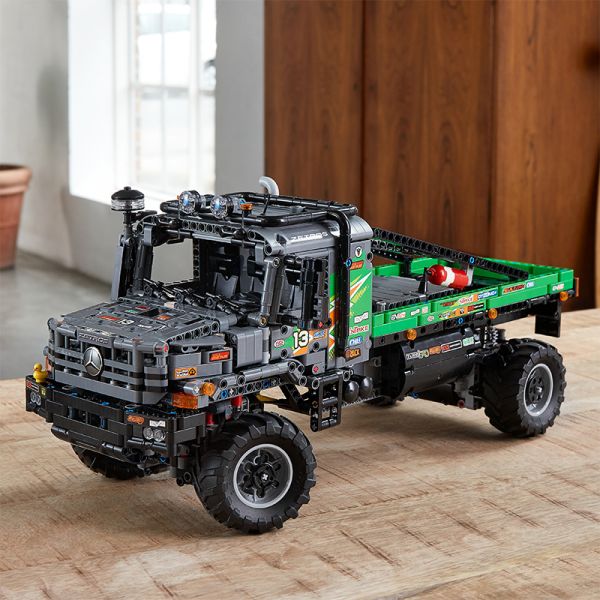 Đồ Chơi Lắp Ráp LEGO Xe Tải 4X4 Mercedes-Benz Zetros Trial 42129