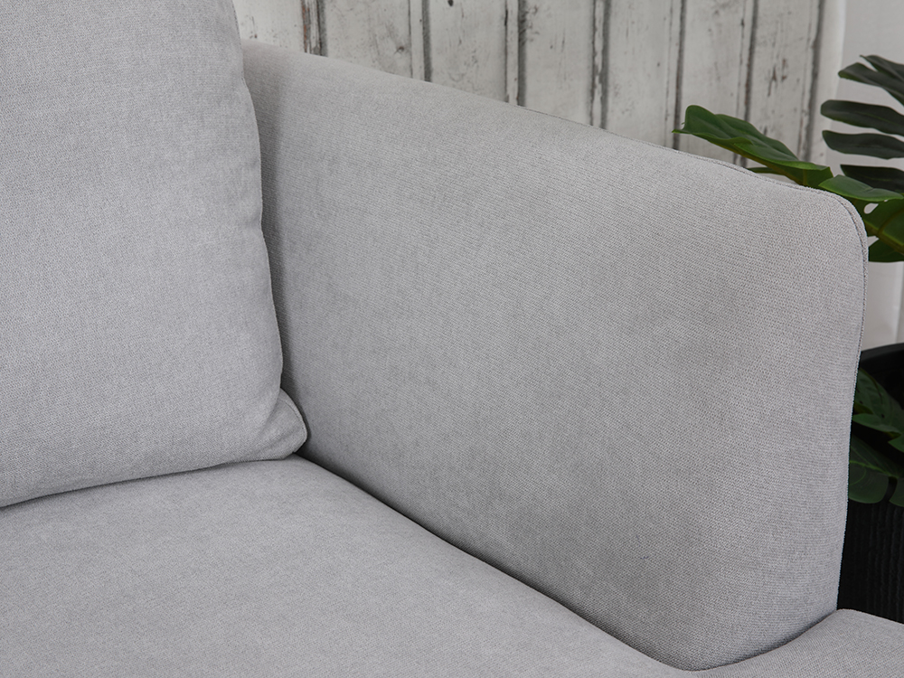 Ghế sofa đôi WILEY khung gỗ chắc chắn, đệm bọc vải cao cấp xám nhạt | Index Living Mall - Phân phối độc quyền tại Việt Nam