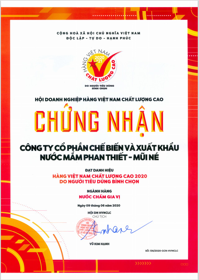 Nước mắm nguyên chất SUCHI 60N đạm tự nhiên, sánh đặc , có Chứng nhận Chỉ Dẫn Địa Lý, đang xuất khẩu Mỹ và bán trên Amazon Mỹ, giải thưởng OCOP 4 Sao của Bộ Nông Nghiệp