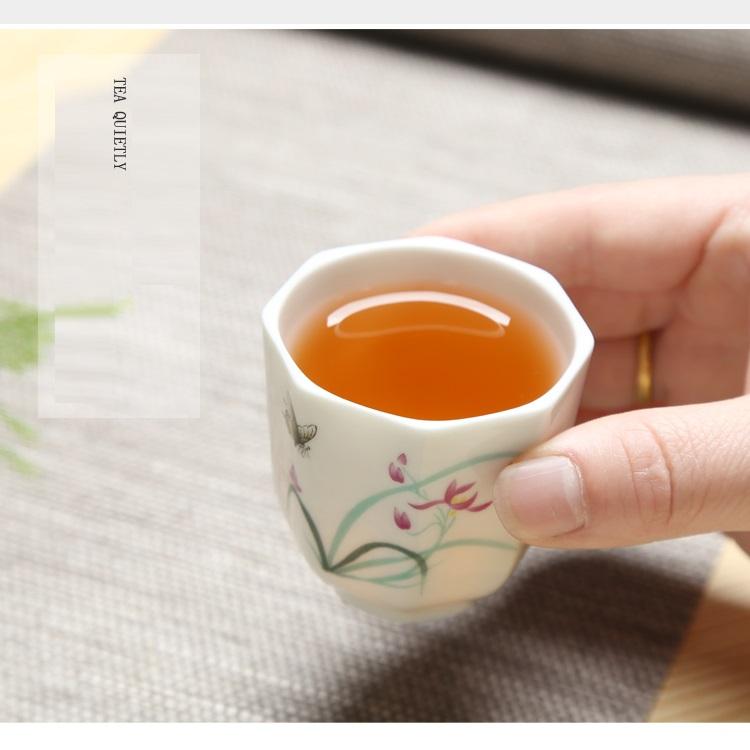 Set hộp quà tặng 6 cốc sứ uống trà, ly sứ in hoa phong thủy 75ml