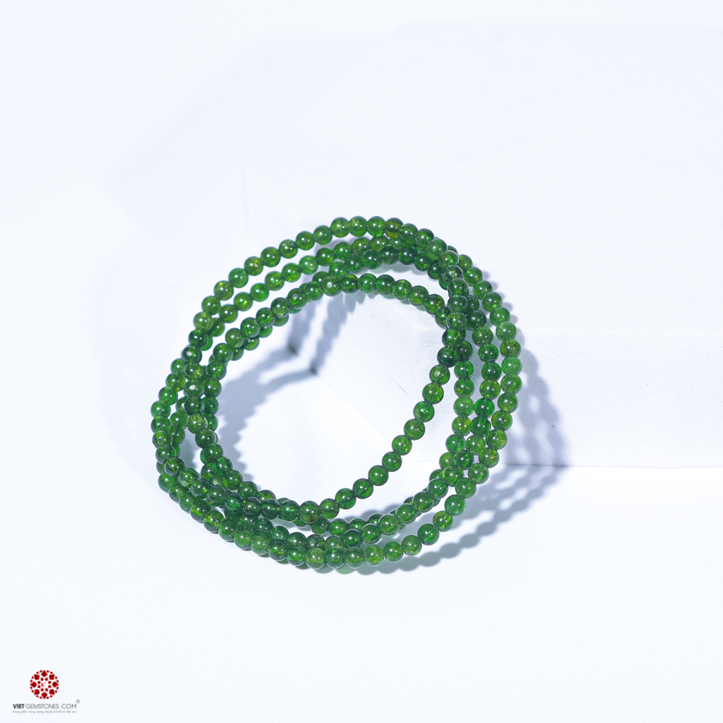 Vòng tay quấn 3 lines đá Diopside 5mm tự nhiên 100% không qua xử lý hợp mệnh Mộc, Hỏa | VietGemstones