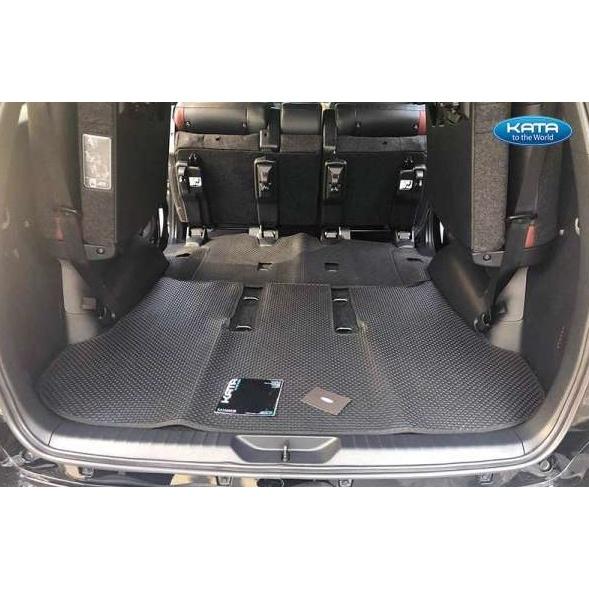 Thảm lót sàn ô tô KATA cho xe Toyota Innova - Khít với sàn xe, Chống trơn, Không mùi, Không ẩm mốc