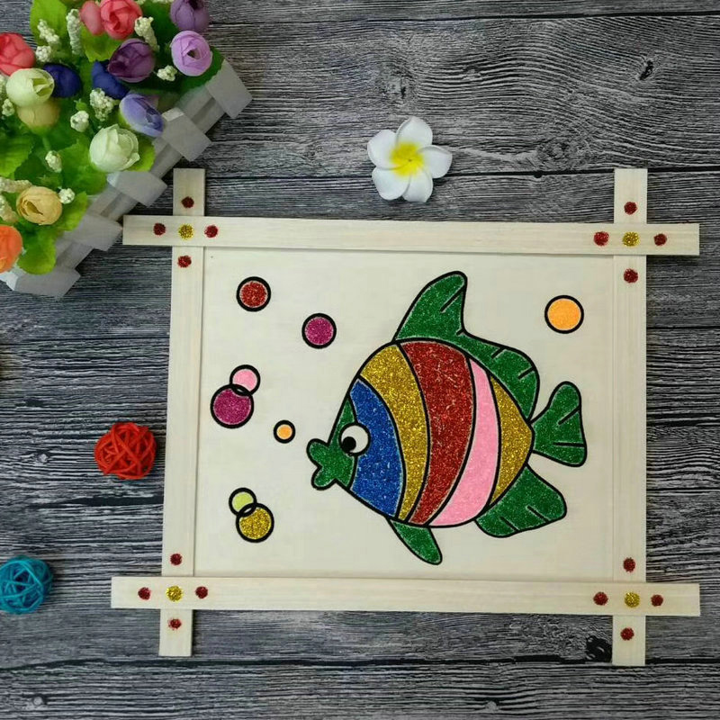 Tranh gỗ có hình kèm màu và cọ cho bé tập tô