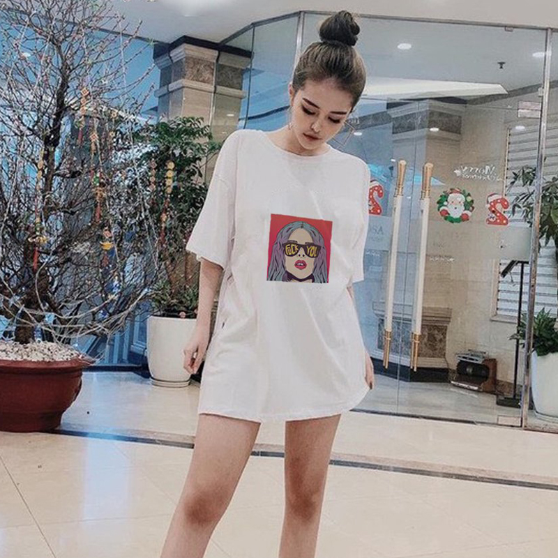 Áo Thun Nữ Màu Vàng Mơ In Hình Cô Gái Mắt Kính