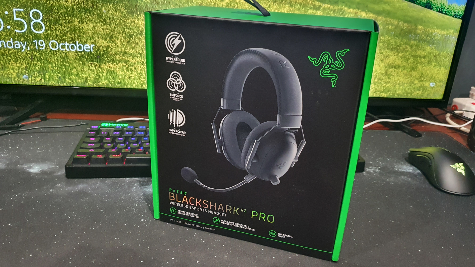 Tai nghe Razer BlackShark V2 Pro-Wireless_RZ04-03220100-R3M1- HÀNG CHÍNH HÃNG