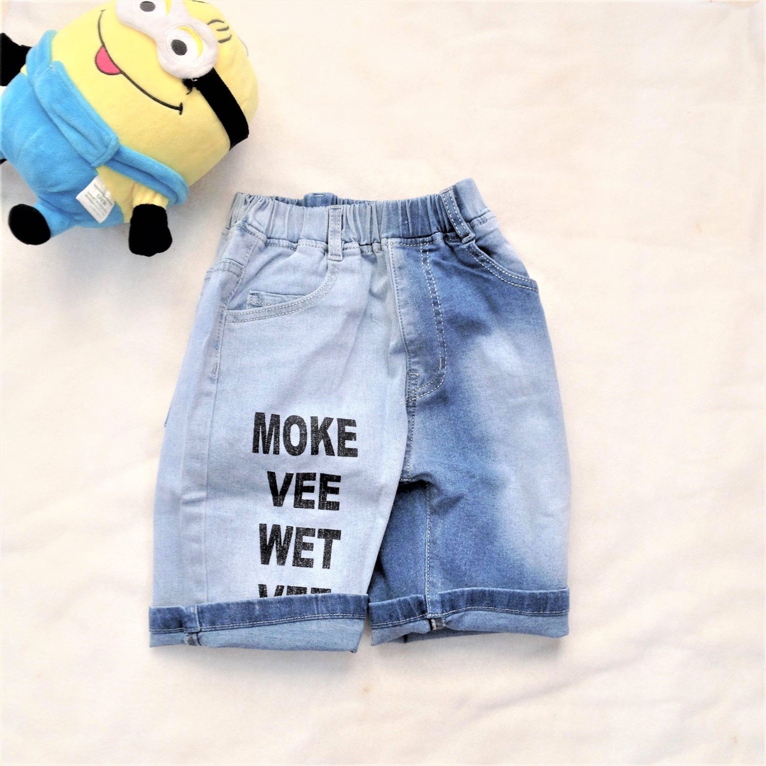 Q0001815 Quần jean lửng màu xanh wax, jean co giãn, dáng ôm body cho bé trai từ 4-8 tuổi